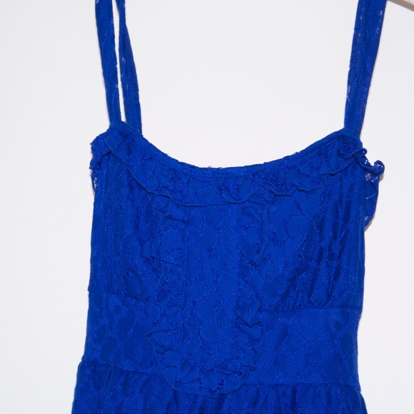 The Limited Cobalt Blue Lace Top - Picture 4 of 13